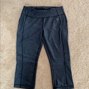 Grey Danskin Now Cropped Leggings